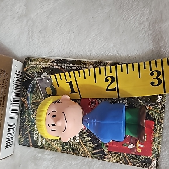 LINUS HALLMARK ORNAMENT PEANUTS A CHARLIE BROWN CHRISTMAS HANDCRAFTED 1995 - Picture 9 of 9